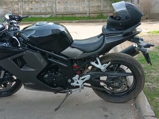 Hyosung Comet GT650