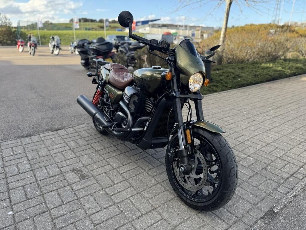 Harley-Davidson Street Rod
