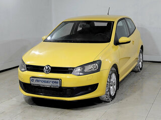 2010 Volkswagen Polo V, жёлтый, 395000 рублей, вид 1