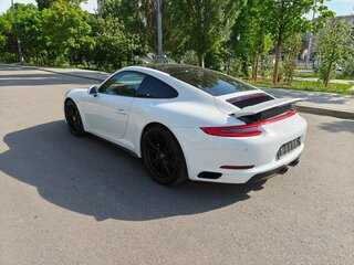 2018 Porsche 911 Carrera 4 VII (991) Рестайлинг, белый, 9500000 рублей, вид 4