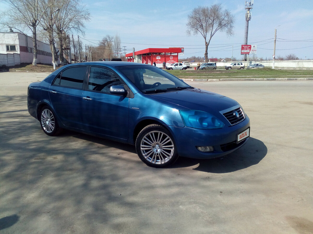 Седан Geely Vision
