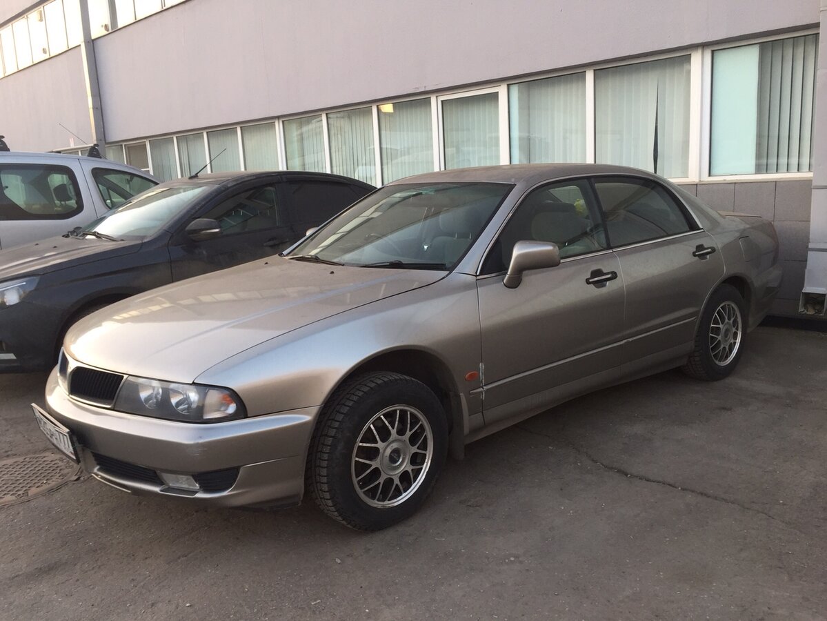 Митсубиси диамант 2003