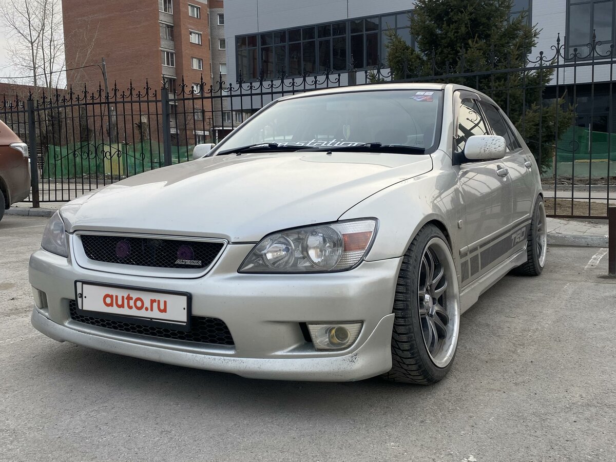 Купить б/у Toyota Altezza 1998-2005 2.0 AT (160 л.с.) бензин автомат в ...
