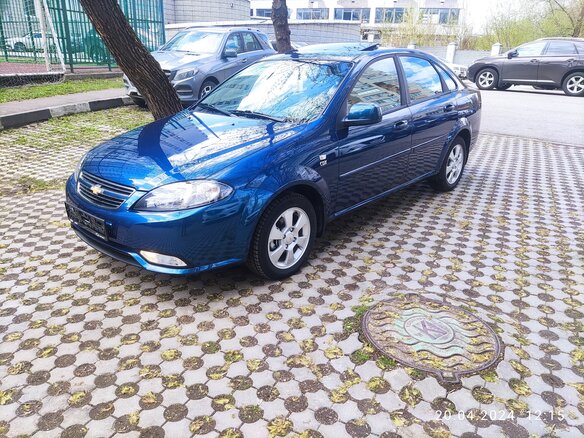 Купить б/у Chevrolet Lacetti I Рестайлинг 1.5 AT (106 л.с.) бензин ...