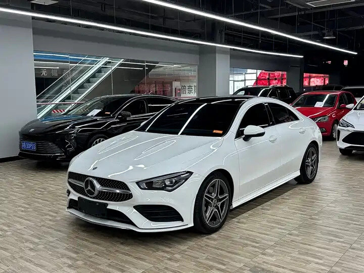 Mercedes-Benz CLA 200 II (C118, X118)
