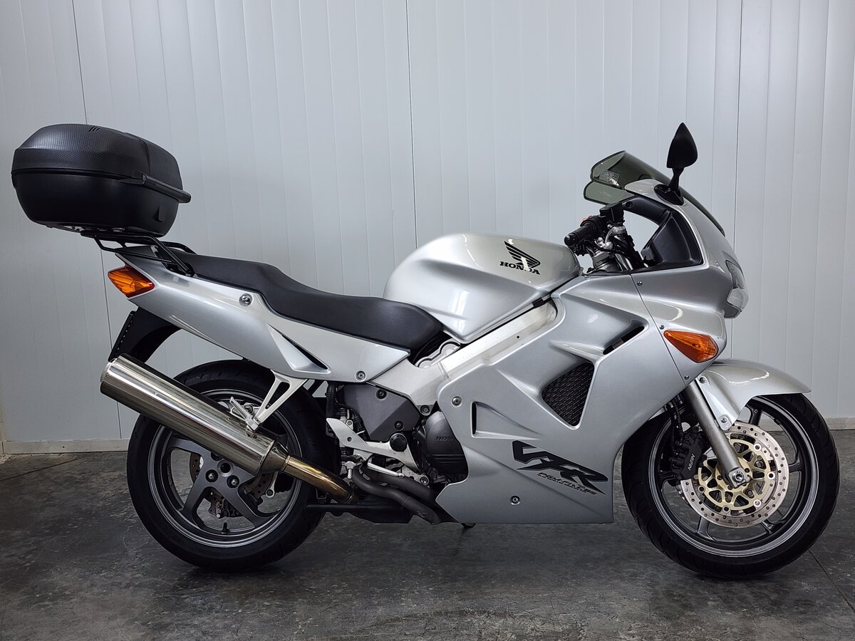 Honda VFR 800