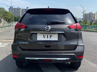 2023 Nissan X-Trail III Рестайлинг, коричневый, 1700012 рублей, вид 5