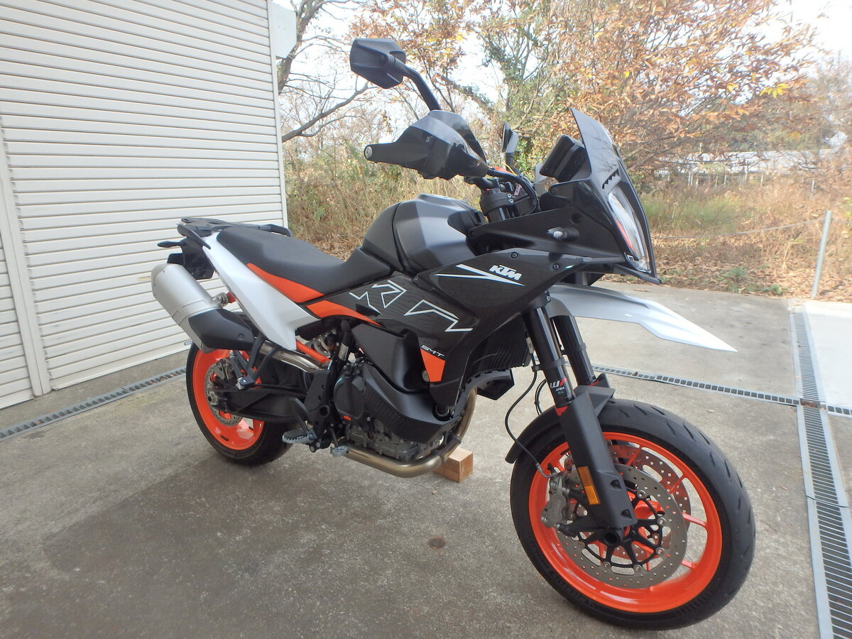 KTM 890 SMT