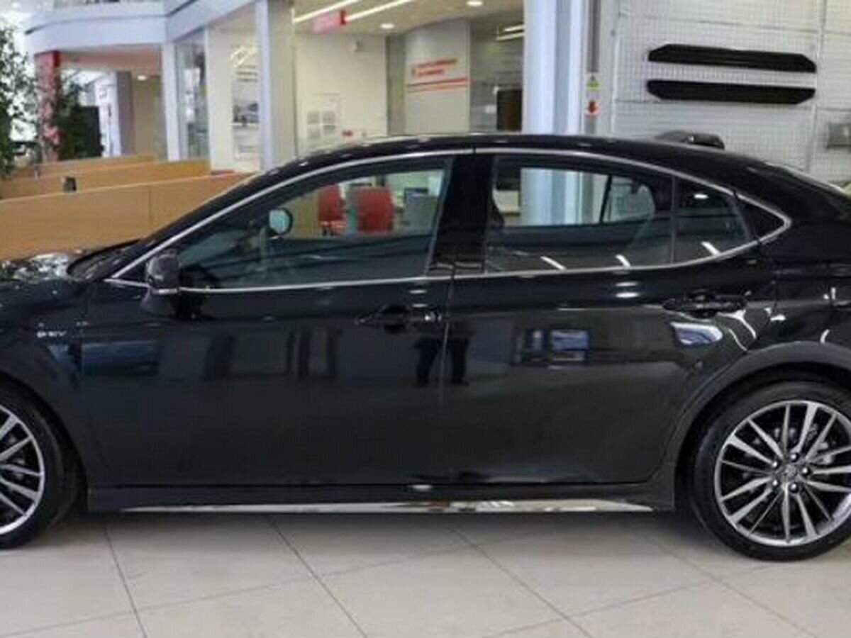 Toyota Camry IX (XV80) China Market