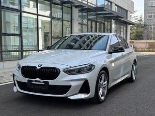 2022 BMW 1 серии 120i III (F52) Рестайлинг, белый, 2150000 рублей, вид 1