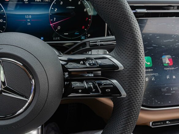 2025 Mercedes-Benz E-Класс 300 VI (W214, S214), чёрный, 9920000 рублей - вид 25