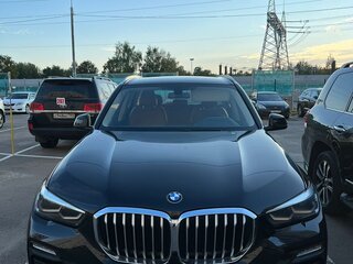 2020 BMW X5 25d IV (G05/G18), чёрный, 5900000 рублей, вид 1