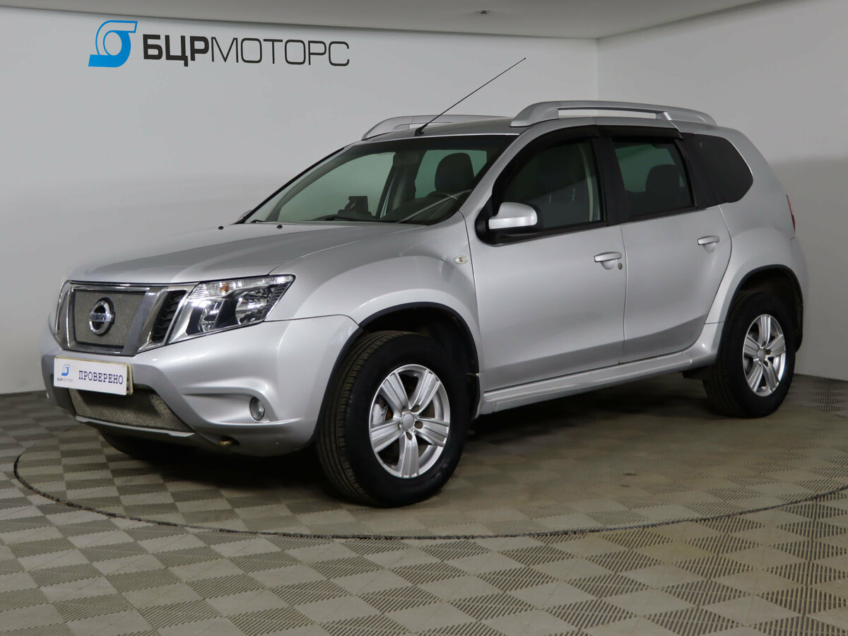 Nissan Terrano III (D10)