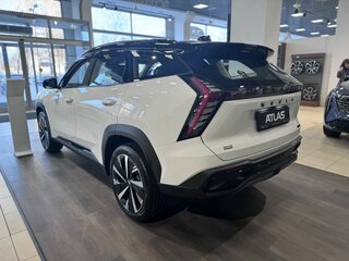 2025 Geely Atlas II, белый, 3416490 рублей, вид 4