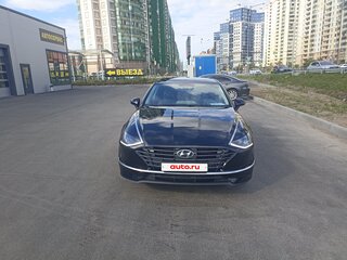 2020 Hyundai Sonata VIII (DN8), чёрный, 1700000 рублей, вид 3