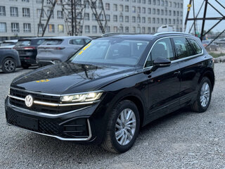 2025 Volkswagen Touareg III Рестайлинг, чёрный, 8200000 рублей, вид 1