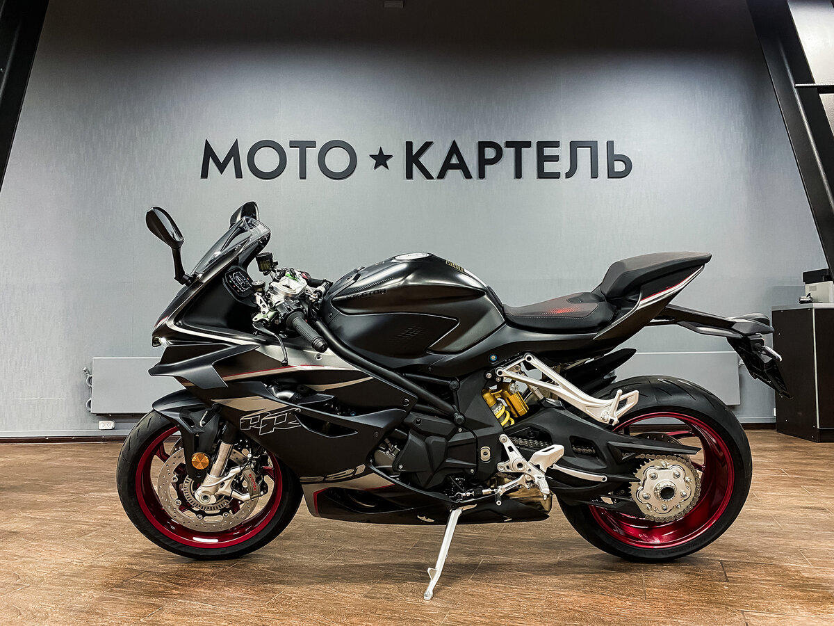 QJMotor SRK 921 RR