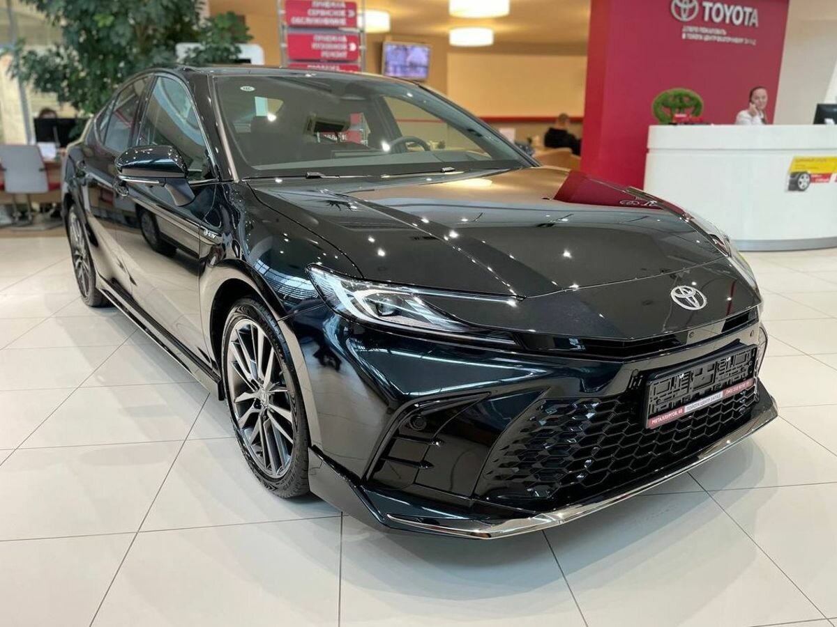 Toyota Camry IX (XV80) China Market