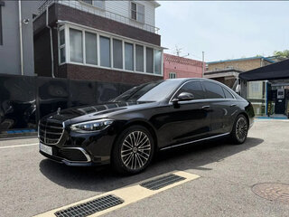 2025 Mercedes-Benz S-Класс 350 d 4MATIC VII (W223), чёрный, 11000000 рублей, вид 1