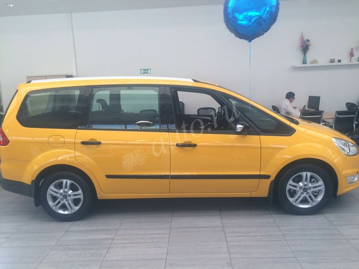 Ford Galaxy Р¶РµР»С‚С‹Р№