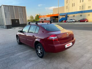 2008 Renault Megane II Рестайлинг, красный, 245000 рублей, вид 5