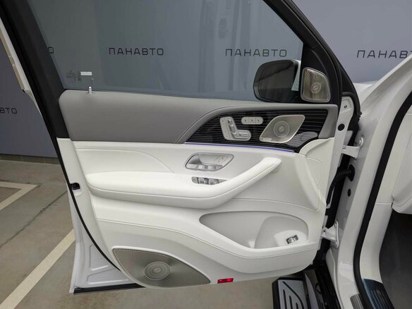 2026 Mercedes-Benz Maybach GLS 600 I Рестайлинг, белый, 33399000 рублей - вид 14