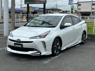 2023 Toyota Prius PHV ZVW52 Prime IV (XW50), белый, 2010000 рублей, вид 1