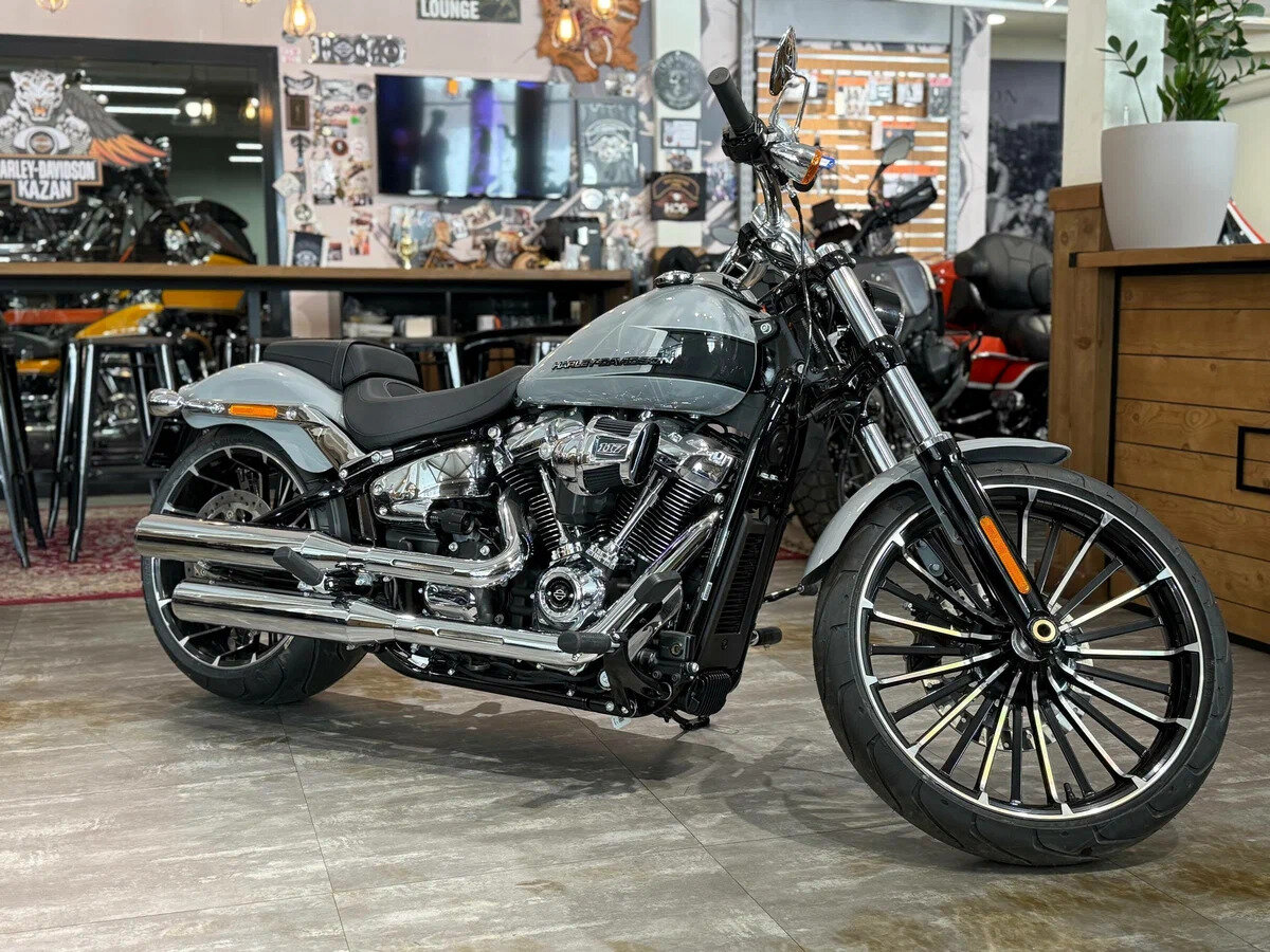 Harley-Davidson Breakout