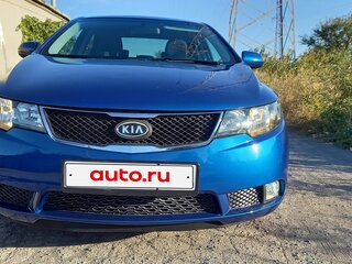 2011 Kia Cerato 6-speed II, голубой, 880000 рублей, вид 1