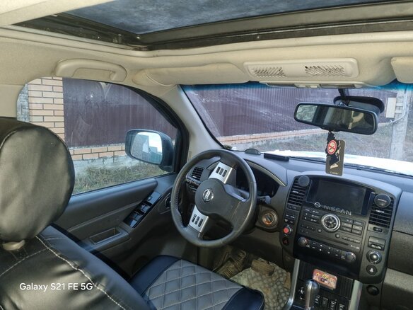 2011 Nissan Pathfinder III Рестайлинг, серый, 1350000 рублей - вид 3