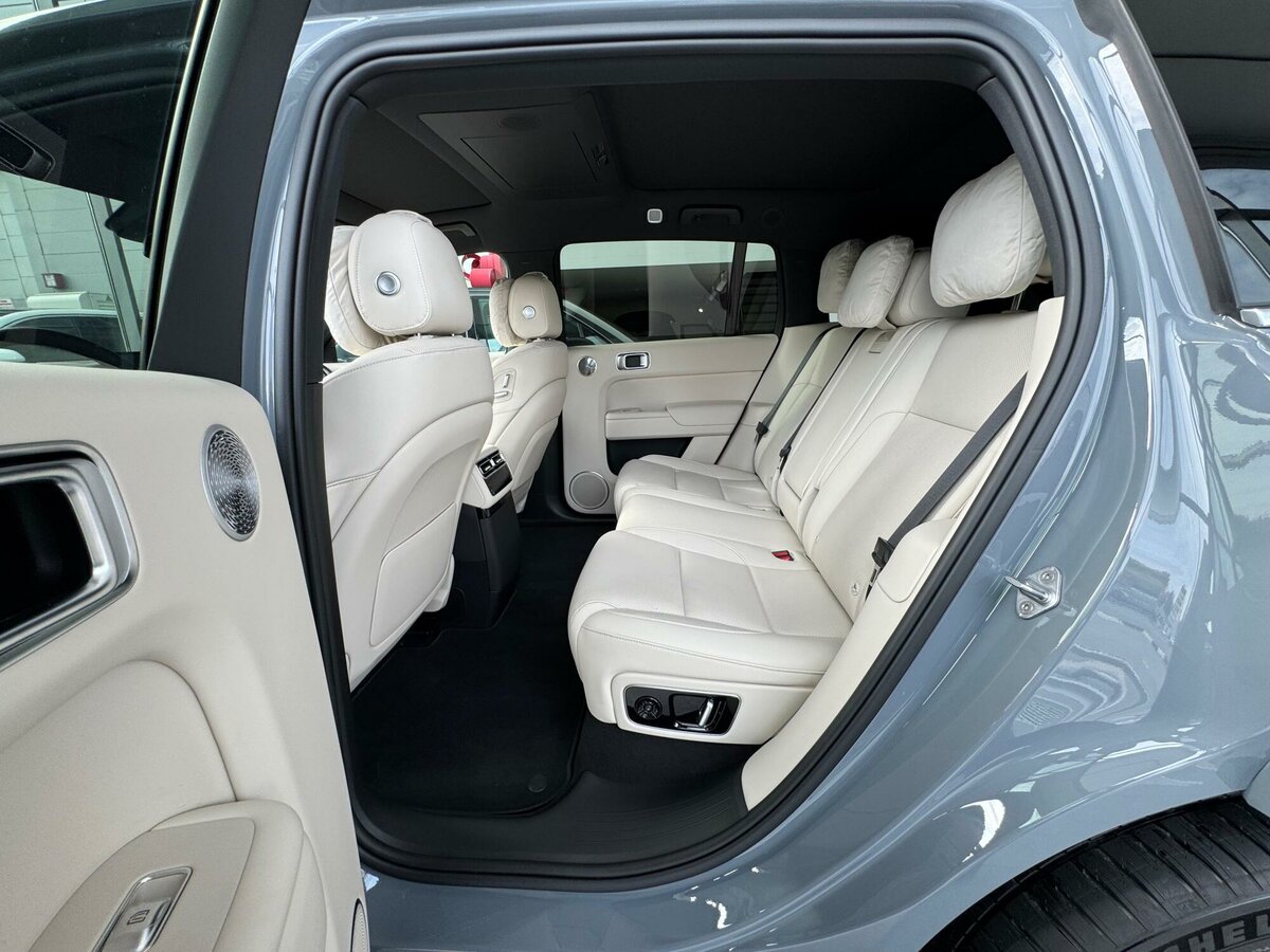 Li Auto (Lixiang) L7 52.3 kWh I Рестайлинг