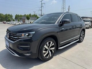 2022 Volkswagen Tayron I, чёрный, 1746417 рублей, вид 1