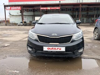 2015 Kia Rio III Рестайлинг, чёрный, 716000 рублей, вид 1
