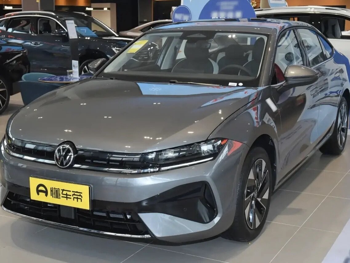Volkswagen Sagitar L IV