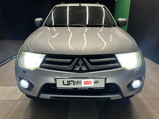 2013 Mitsubishi Pajero Sport II Рестайлинг, серебристый, 1150000 рублей, вид 2