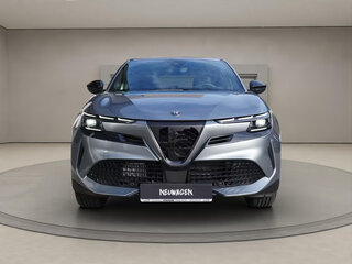 2025 Alfa Romeo Junior, серый, 3780413 рублей, вид 2