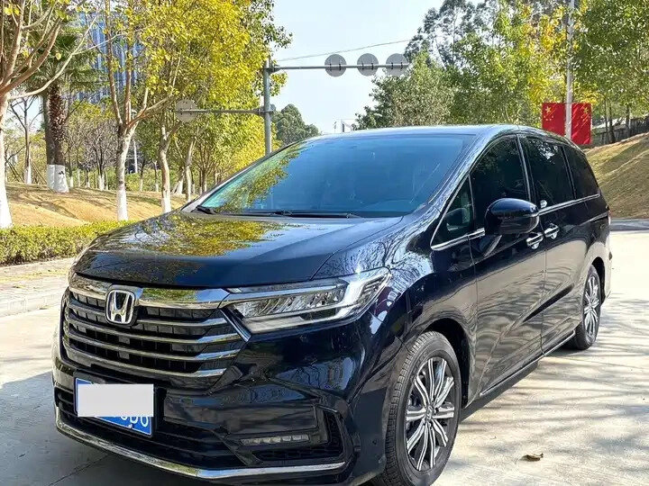 Honda Odyssey V Рестайлинг 2