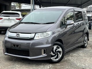 2014 Honda Freed Spike I Рестайлинг 2, серый, 846000 рублей, вид 1