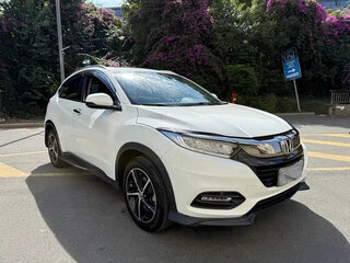 2022 Honda Vezel I Рестайлинг, белый, 1480000 рублей, вид 3