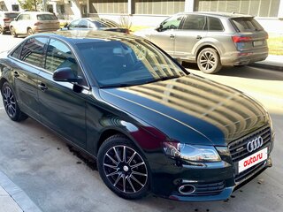 2010 Audi A4 6-speed IV (B8), чёрный, 1050000 рублей, вид 1