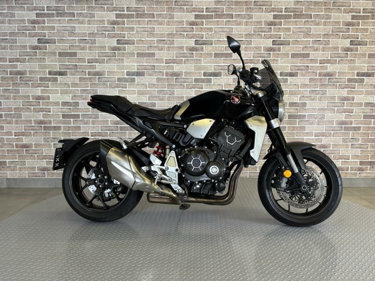 Honda CB 1000R