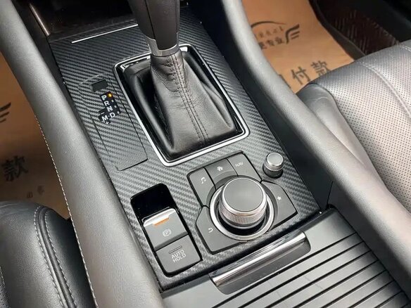 2021 Mazda 6 Atenza III (GJ) Рестайлинг 2, красный, 1830050 рублей - вид 13