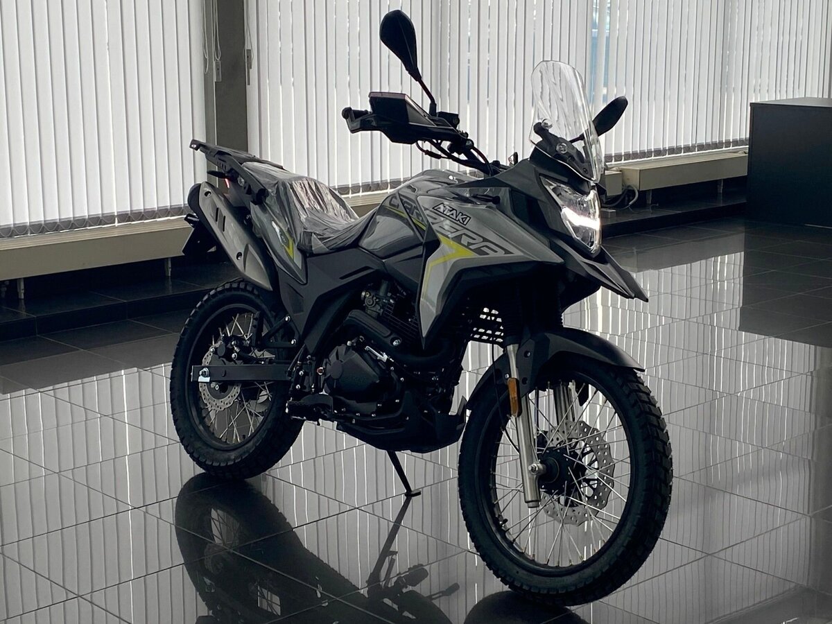 Ataki Carrera