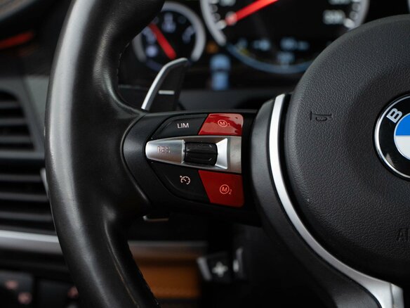 2018 BMW X6 M II (F86), чёрный, 4828444 рублей - вид 18