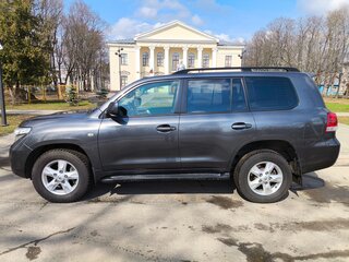 2010 Toyota Land Cruiser 200 Series, серый, 3290000 рублей, вид 1