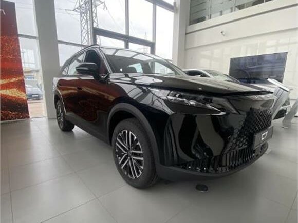 Omoda C7