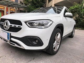 2022 Mercedes-Benz GLA 180 II (H247), белый, 2186000 рублей, вид 4