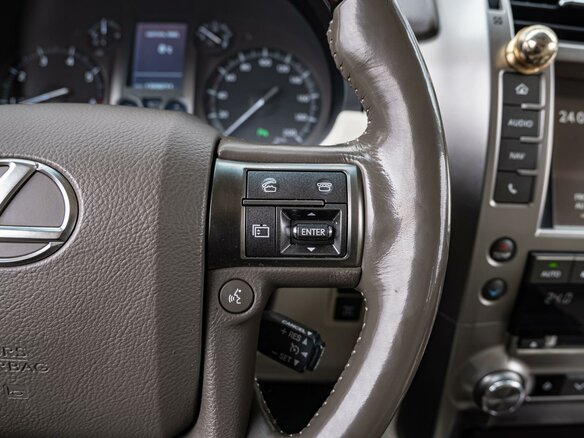 2015 Lexus GX 460 II Рестайлинг, бежевый, 3790000 рублей - вид 20