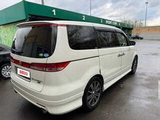 2007 Honda Elysion I Рестайлинг, белый, 590000 рублей, вид 4