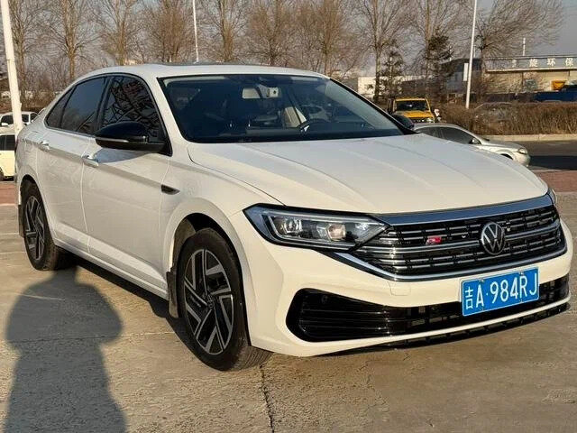 Volkswagen Sagitar III Рестайлинг
